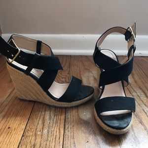 BR black wedges